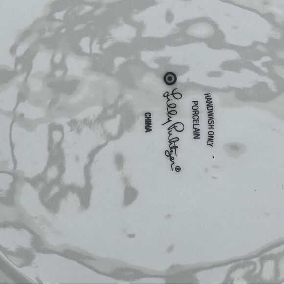 Lilly Pulitzer for Target Porcelain Pineapple Serving Bowl - White with Gold Rim - Picture 7 of 15